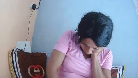 christine213 online show from November 1, 10:28 am