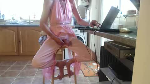 Sissy Christine online show from May 5, 8:55 am