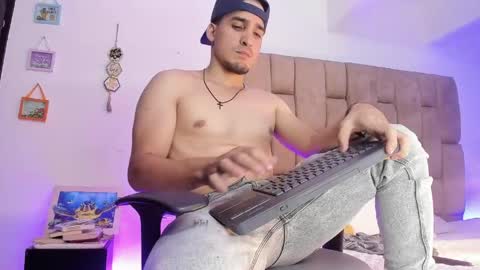 christopher online show from May 27, 1:57 am