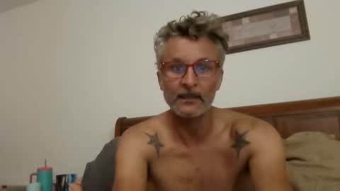 Christopher Rain online show from May 15, 1:01 am