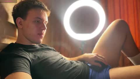 Christopher online show from February 24, 8:56 am