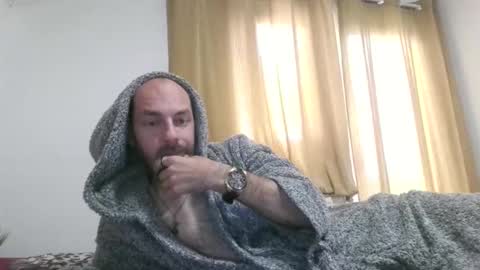 Snapshot of christyyyyyyy chatting on October 26, 8:20 am christyyyyyyy online show from October 26, 8:20 am