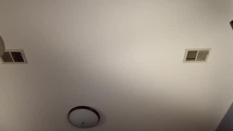 chrisw8121 online show from February 19, 2:51 am