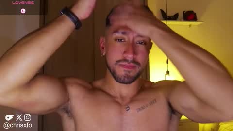 Snapshot of chrisxfo chatting on February 28, 3:07 am Chris online show from February 28, 3:07 am