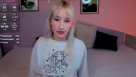 EvaBlonde TayaBrunette EliieBlack hair online show from March 29, 2:28 pm