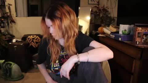 Chrys online show from April 17, 5:43 am