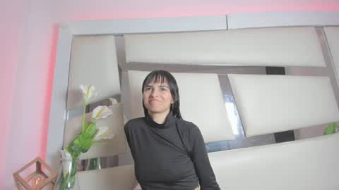 instagram chrystaljade.1 online show from December 11, 1:28 pm