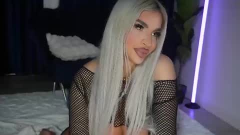 Chrystal online show from June 16, 8:44 pm