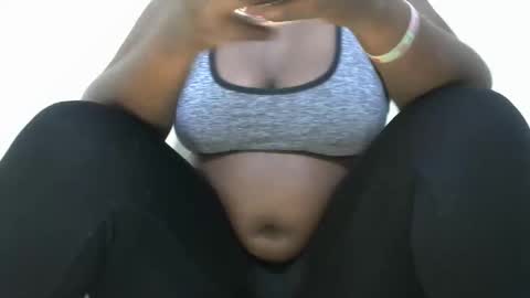 DivaDee online show from December 14, 9:19 pm