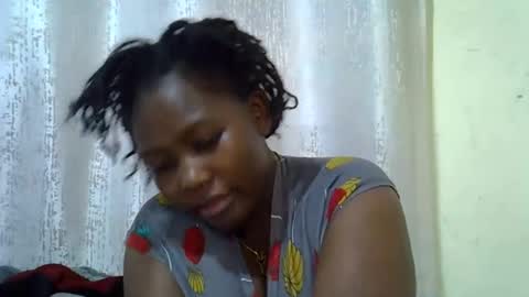 Snapshot of chubby_queenie07 chatting on April 21, 1:06 pm DivaDee online show from April 21, 1:06 pm
