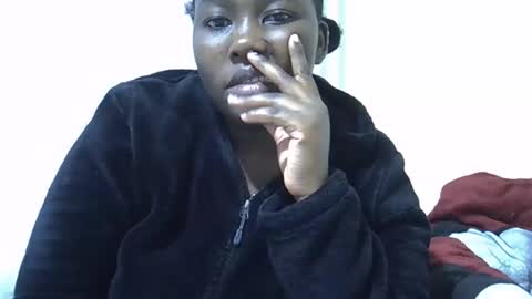 Snapshot of chubby_queenie07 chatting on May 1, 4:00 pm DivaDee online show from May 1, 4:00 pm