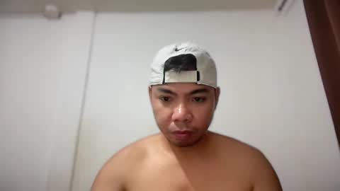 chubbybear_08 online show from February 13, 5:14 am