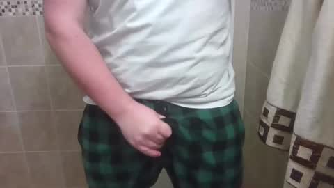 Snapshot of chubbycub14 chatting on February 26, 2:26 am chubbycub14 online show from February 26, 2:26 am