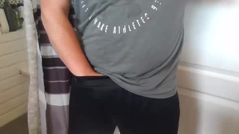 Snapshot of chubbycub14 chatting on October 6, 6:49 pm chubbycub14 online show from October 6, 6:49 pm