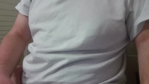 Snapshot of chubbycub14 chatting on November 18, 8:35 pm chubbycub14 online show from November 18, 8:35 pm