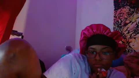 Mommy milf online show from May 15, 11:28 am