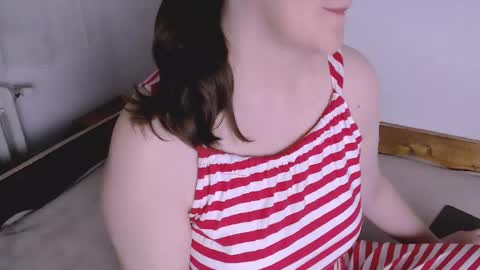 Maia online show from June 5, 6:57 pm