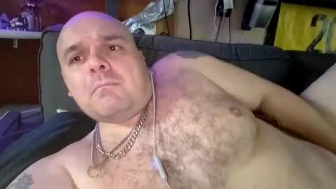 chubbyman43 online show from May 13, 5:16 am
