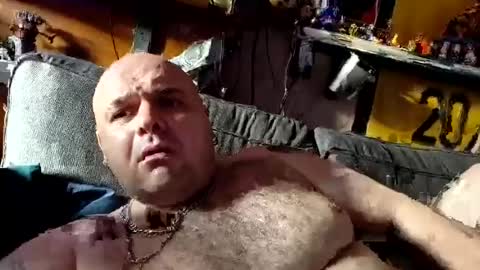 Snapshot of chubbyman43 chatting on June 21, 6:32 pm chubbyman43 online show from June 21, 6:32 pm