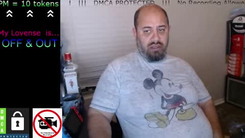 Snapshot of chunkymonkey420 chatting on February 17, 7:37 am Spencer Smokey Bear online show from February 17, 7:37 am