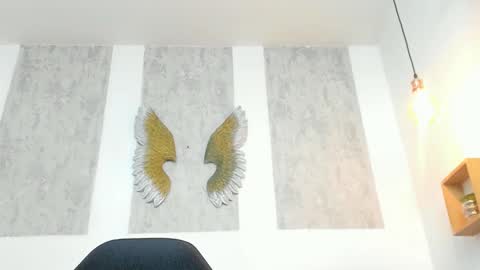 ...   ... online show from March 16, 5:44 am