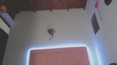 cicimom online show from September 22, 2:57 am