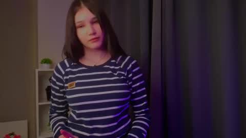 Snapshot of cieranesbeth chatting on March 2, 7:10 pm cieranesbeth online show from March 2, 7:10 pm