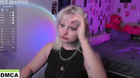 Helen and Teya online show from January 18, 2:32 pm