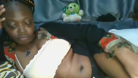 cilia petite online show from April 15, 10:54 pm