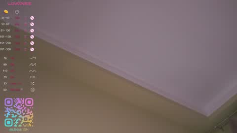 Snapshot of cinacandy chatting on December 4, 10:07 pm L online show from December 4, 10:07 pm