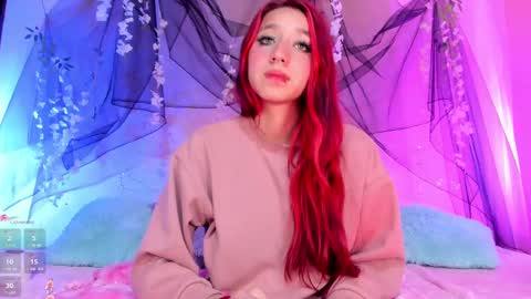 Snapshot of cinderella_lewis chatting on March 8, 9:28 am Sofi Eva and Mey online show from March 8, 9:28 am