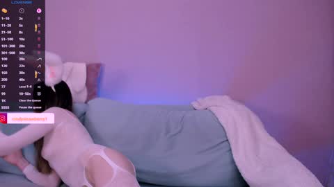 Cindy    online show from April 5, 3:31 pm