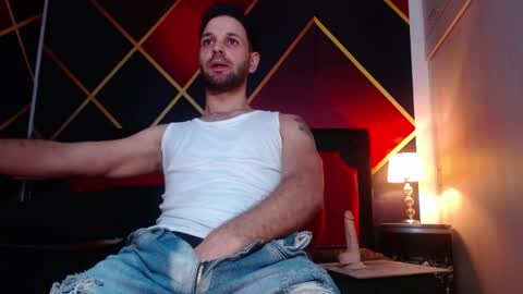 Snapshot of cindyandcarlo chatting on January 7, 10:08 pm CindyandCarlo online show from January 7, 10:08 pm