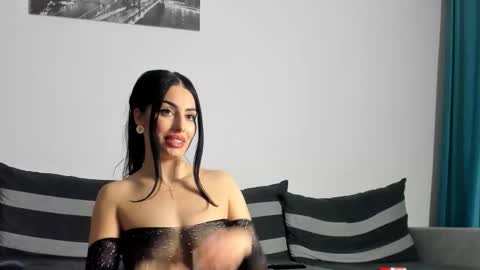 Snapshot of cindytail chatting on February 25, 9:35 pm Cindy online show from February 25, 9:35 pm