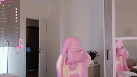 Maddy online show from October 7, 2:42 am