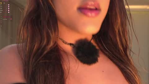 cinnamon__criss online show from April 18, 11:27 pm