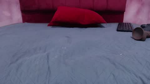 Cinthya online show from February 10, 9:04 pm