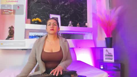 Cinthya  online show from March 25, 12:11 pm