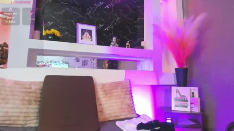 Cinthya  online show from March 30, 12:39 pm