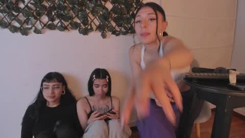 Snapshot of cintya_kors chatting on February 1, 9:11 am Cintya online show from February 1, 9:11 am