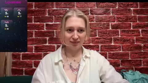 citrusblissss online show from November 4, 2:38 pm