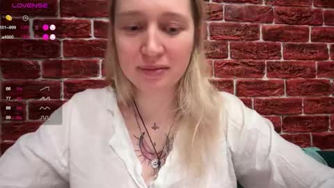 citrusblissss online show from November 21, 2:27 pm