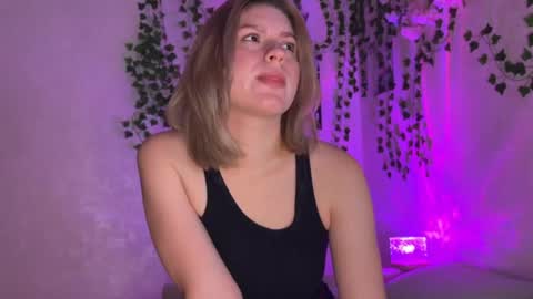 Snapshot of citruska chatting on October 3, 9:45 pm karina online show from October 3, 9:45 pm