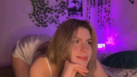 Snapshot of citruska chatting on October 15, 6:19 pm karina online show from October 15, 6:19 pm