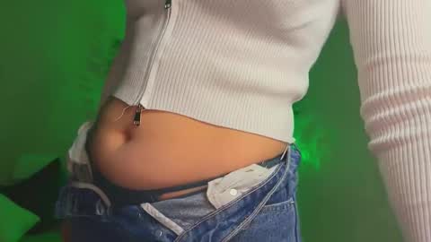 karina online show from February 7, 5:05 pm