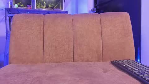 Snapshot of cj_davis1 chatting on November 11, 2:39 pm cj_davis1 online show from November 11, 2:39 pm