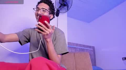 Snapshot of cj_davis1 chatting on January 12, 8:14 pm cj_davis1 online show from January 12, 8:14 pm