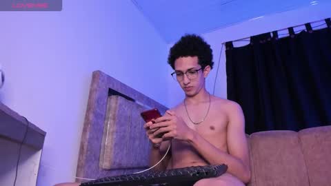 Snapshot of cj_davis1 chatting on February 23, 3:59 am cj_davis1 online show from February 23, 3:59 am