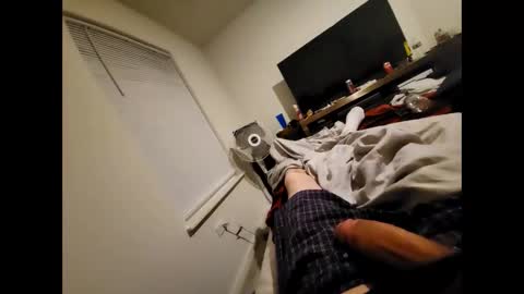 Snapshot of cjloves269u chatting on January 4, 10:27 am cjloves269u online show from January 4, 10:27 am