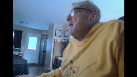 Snapshot of cjscout chatting on January 10, 11:18 pm cjscout online show from January 10, 11:18 pm